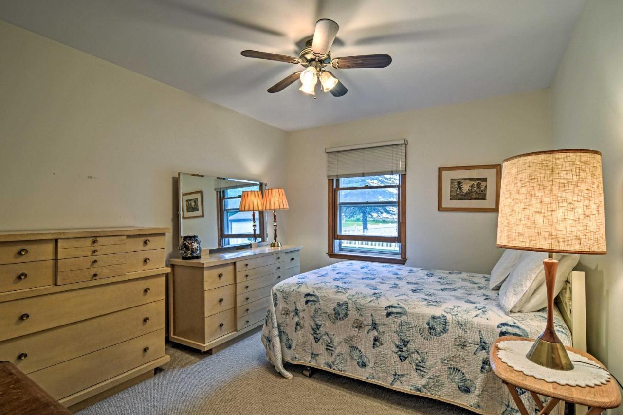 Lake Huron House With Grill And Beach Access! East Tawas ภายนอก รูปภาพ